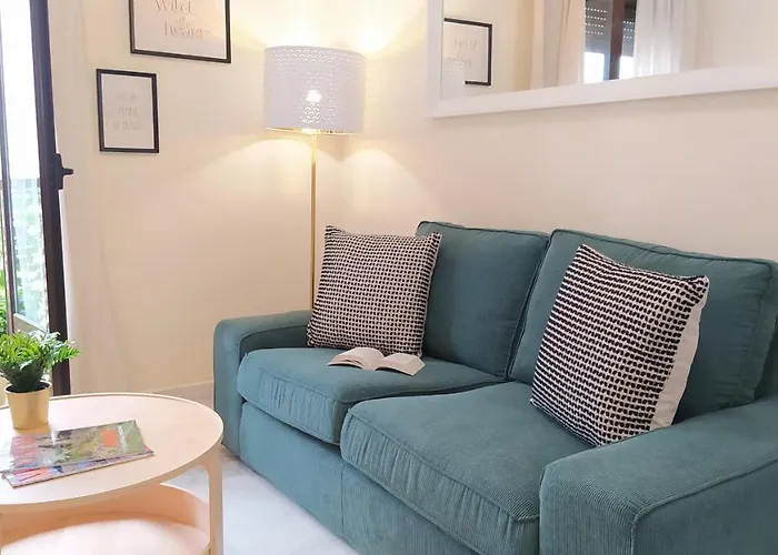 Sherryflat Trebol - Parking