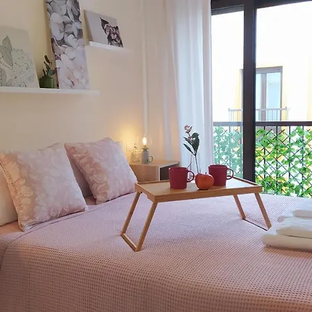 Sherryflat Trebol - Parking